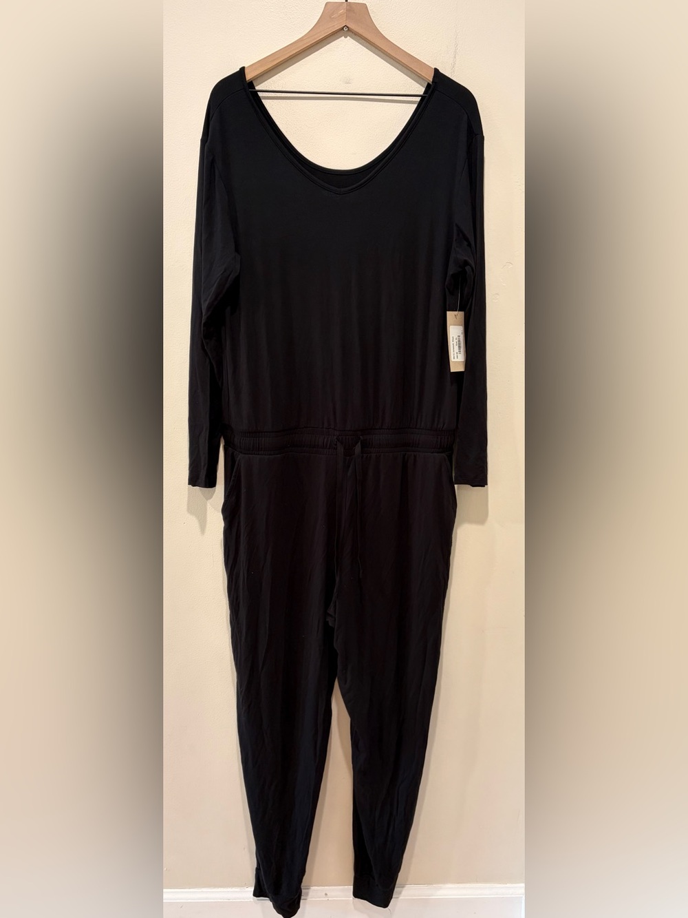 NWT Albion Black Merry Jumpsuit - Size XL Long Sleeve Pants - Lightweight Sporty